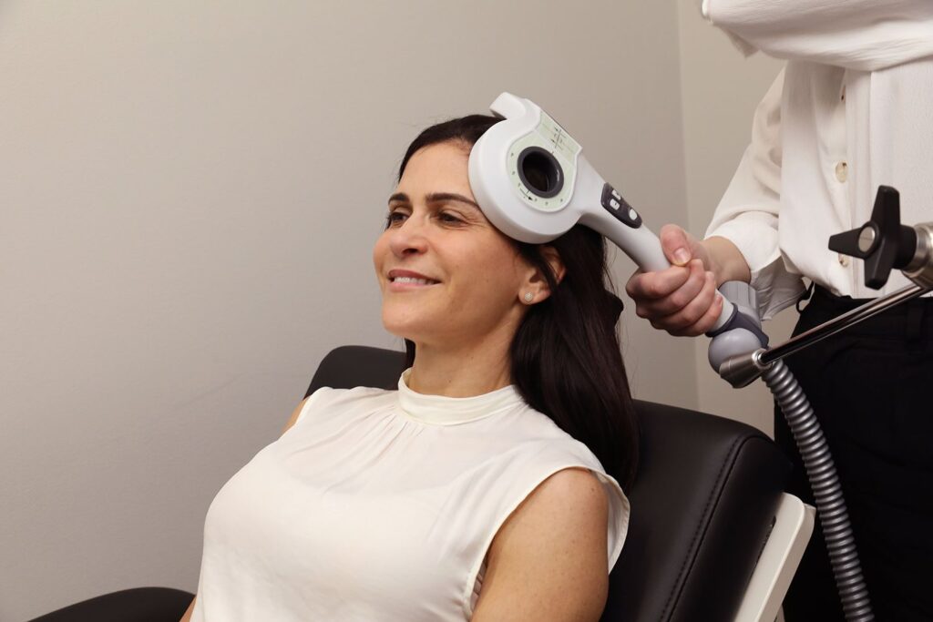 TMS terapiya nədir? Hansı xəstəlikləri müalicə edir?